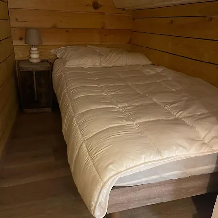 Ambiance T1 Bis Cosy Pour 5 Personnes Avec Patio à 25 Mn Des Plages Apartamento